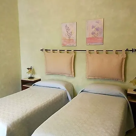 Del Viale Bed & Breakfast 3*